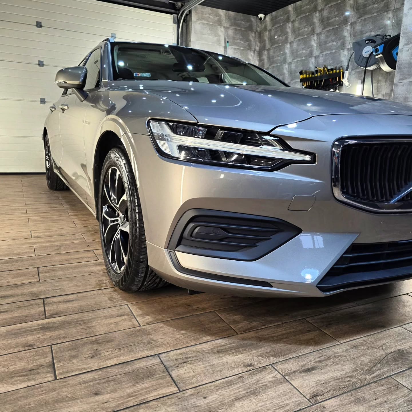 Volvo V60 Perfekcja w każdym detalu - zdjęcie 3